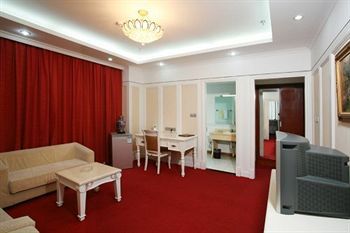 Hotel Huijing Holiday Shanghai
